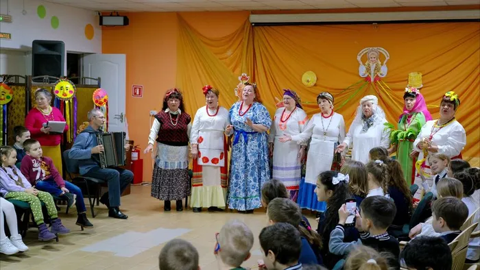 Концертно-развлекательная программа  "МАСЛЕНИЦА - БЛИНИЦА у ВЕСНЫ ИМЕНИННИЦА"  ​