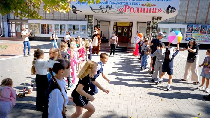 Учащиеся школы №13 посетили кино-досуговый центр «Родина»