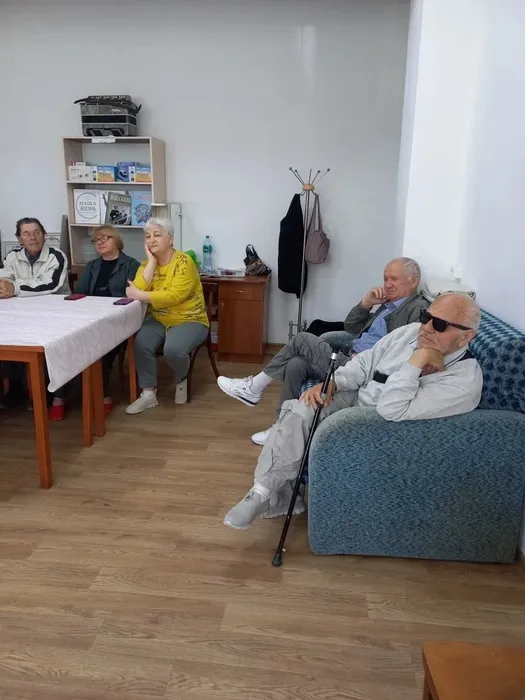 Концертная программа «Этих дней не смолкнет слава!»