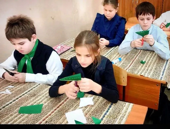 Мастер-класс «Красавица ёлочка»