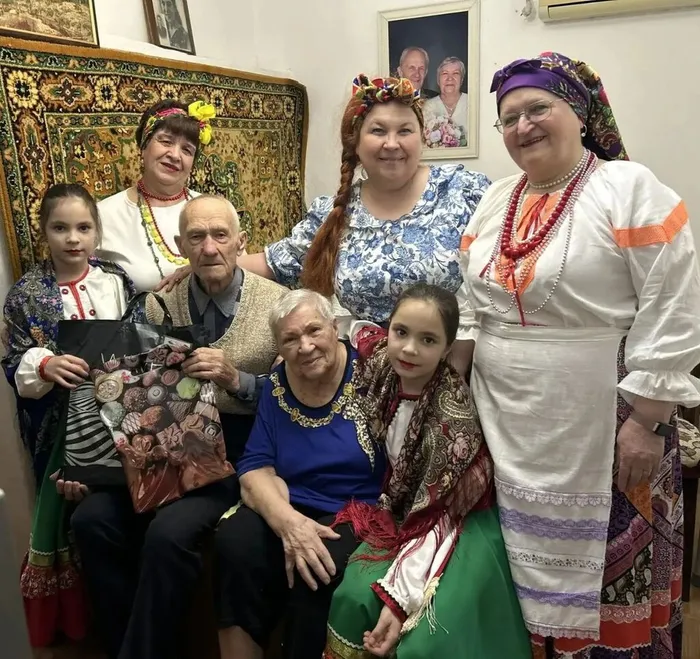 "НАШИ &nbsp;ПЕСНИ &nbsp;ЗВУЧАТ &nbsp;ВЕРНЫМ &nbsp;СЫНОВЬЯМ &nbsp;ОТЧИЗНЫ!"