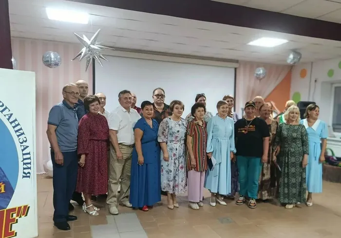 Творческая встреча &nbsp;"За оранжевым стягом костра", посвященная 30 - летию создания Приморско- Ахтарской районной общественной организации "Творческий интеллектуальный клуб "Восхождение"