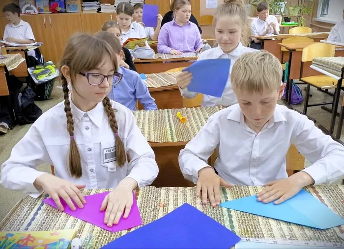 Мастер-класс по изготовлению закладок для любимых книг