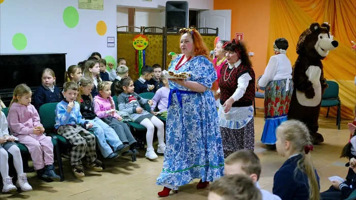 Концертно-развлекательная программа  "МАСЛЕНИЦА - БЛИНИЦА у ВЕСНЫ ИМЕНИННИЦА"  ​