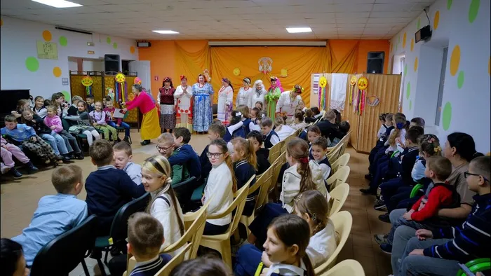 Концертно-развлекательная программа  "МАСЛЕНИЦА - БЛИНИЦА у ВЕСНЫ ИМЕНИННИЦА"  ​