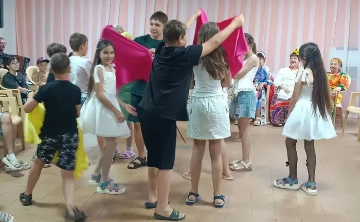 "ПОСИДЕЛКИ на ЗАВАЛИНКЕ"
