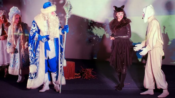 Стартовала череда спектаклей  «НОВОГОДНИЕ ПРОДЕЛКИ БАБЫ ЯГИ»