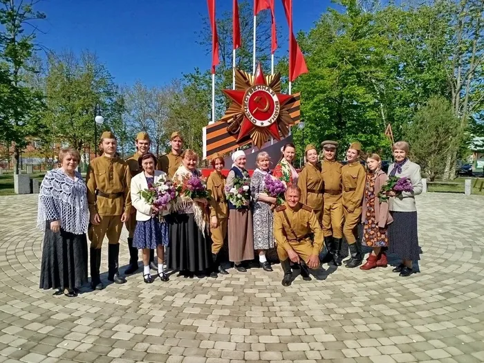 🕊 День Великой Победы — память о подвиге великого народа, отстоявшего жизнь и будущее человечества.