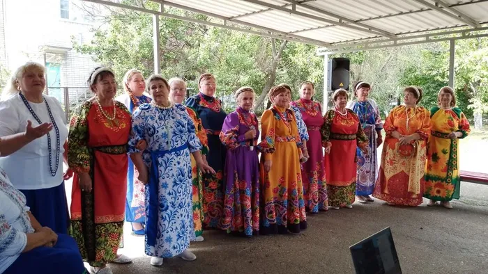 Кино - досуговый центр "Родина" 4 августа на базе районного Общества инвалидов провëл ФЕСТИВАЛЬ русской песни "ЛЕТНИЙ СЮРПРИЗ"