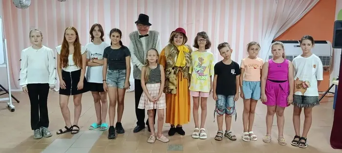 Театрализовано-игровая программа "В школьном царстве- волшебном государстве"