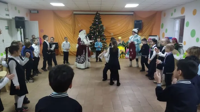 У вокальной группы «Бабье лето» - в гостях юные школьники