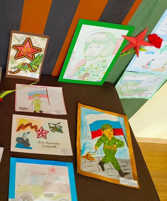 Выставка детских рисунков «Смелым и отважным посвящается»
