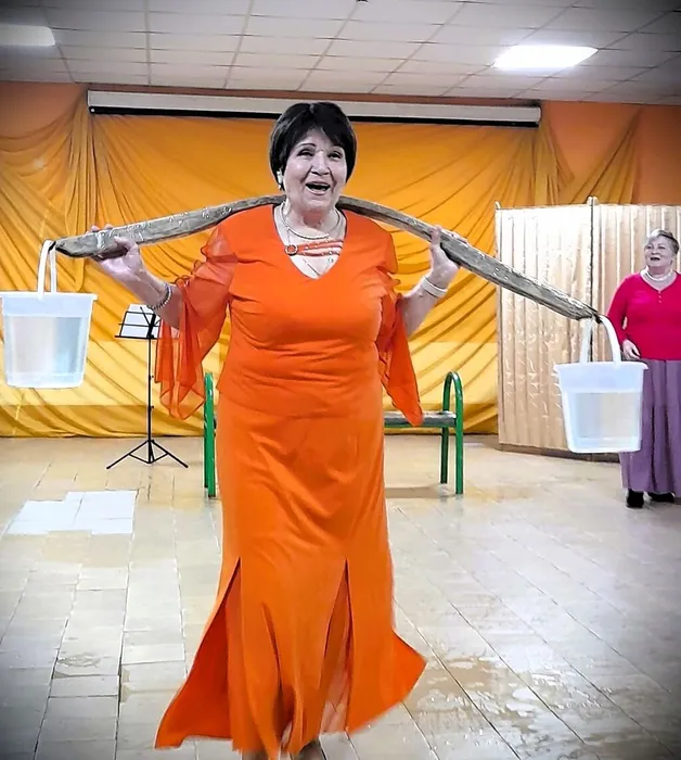"НА КУБАНИ МЫ ЖИВЁМ, ИГРАЕМ, ДРУЖИМ и ПОËМ! "