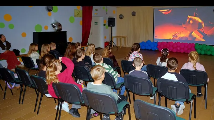 Осенние киноканикулы в МАУК КДЦ «Родина» проходят на ура!