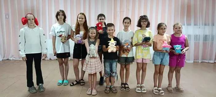 Театрализовано-игровая программа "В школьном царстве- волшебном государстве"