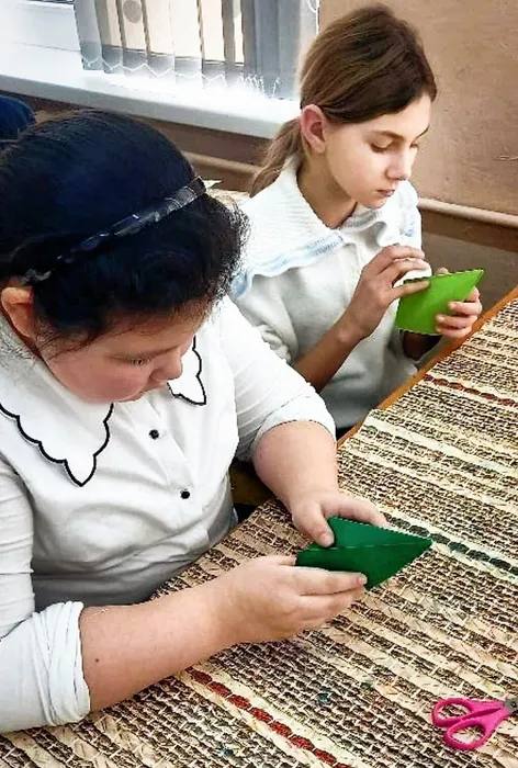 Мастер-класс «Красавица ёлочка»