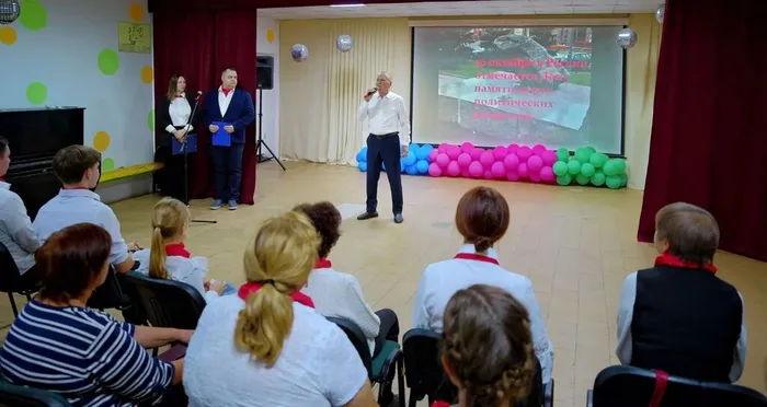 "Хотелось бы всех поименно назвать". Ко Дню памяти жертв политических репрессий.