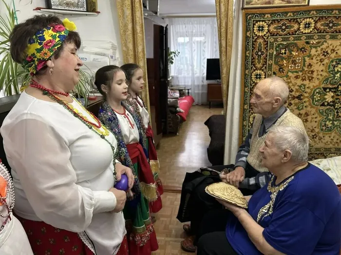 "НАШИ &nbsp;ПЕСНИ &nbsp;ЗВУЧАТ &nbsp;ВЕРНЫМ &nbsp;СЫНОВЬЯМ &nbsp;ОТЧИЗНЫ!"