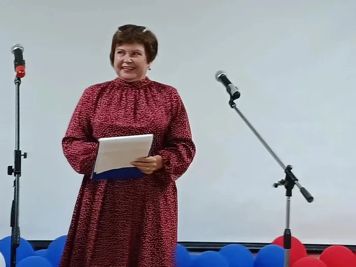 Творческая встреча &nbsp;"За оранжевым стягом костра", посвященная 30 - летию создания Приморско- Ахтарской районной общественной организации "Творческий интеллектуальный клуб "Восхождение"