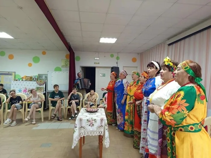 "ПОСИДЕЛКИ на ЗАВАЛИНКЕ"